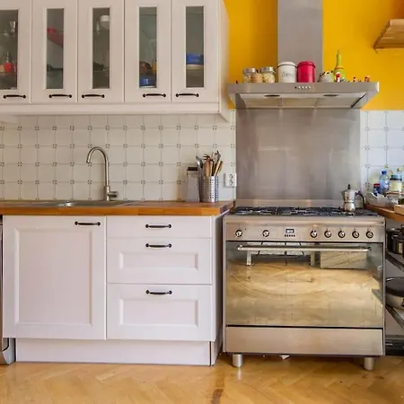 Admiraal Cozy Апартаменты *